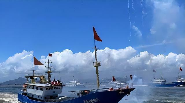 俄媒：一旦开战，中方只靠解放军难以取胜	，必须调动另一股力量！_俄媒：一旦开战，中方只靠解放军难以取胜，必须调动另一股力量！_