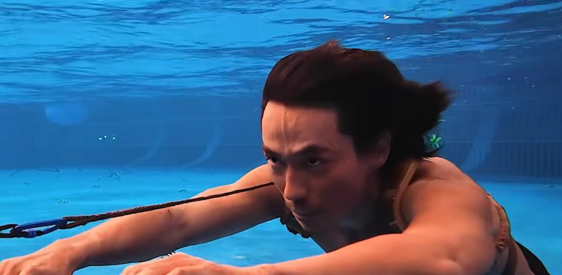 严查祖上三代!《东极岛》被人民日报“点名 ”,更恶心的还在后面__严查祖上三代!《东极岛》被人民日报“点名”,更恶心的还在后面